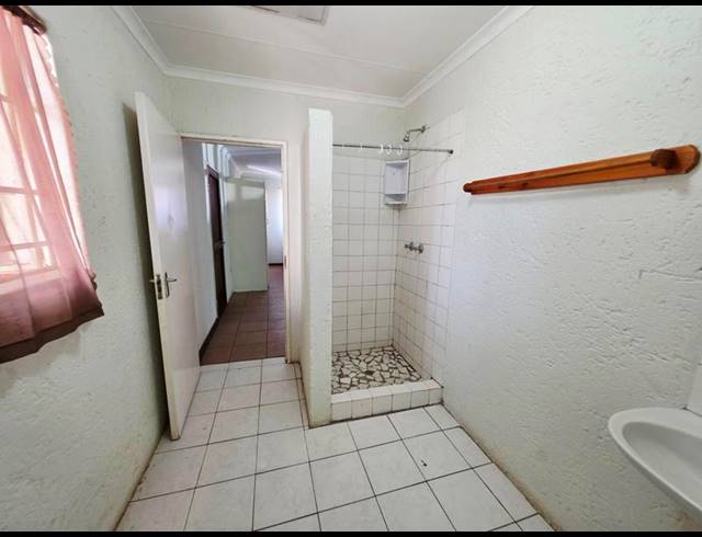 1 BEDROOM PROPERTY TO RENT IN NORKEM PARK